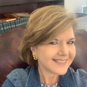 Meet your Posher, Loretta